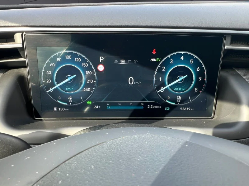 Hyundai Tucson – 11