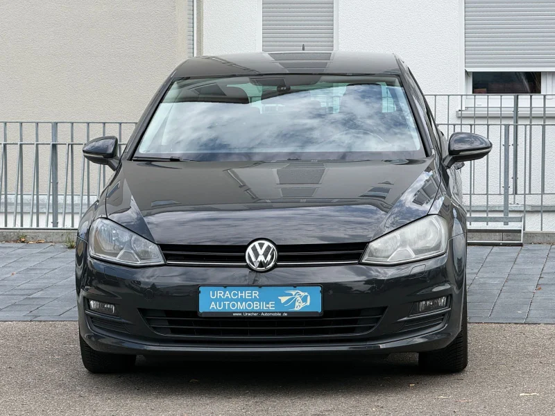 Volkswagen Golf – 2