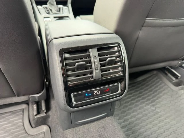 Volkswagen Passat – 17