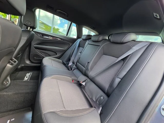Opel Insignia – 28