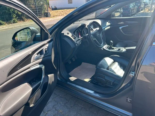Opel Insignia – 13