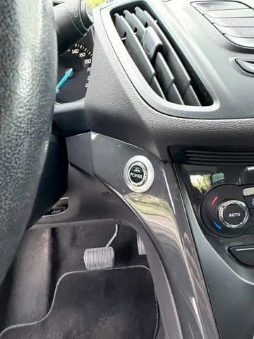 FORD Kuga – 9