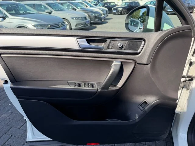 Volkswagen Touareg – 11