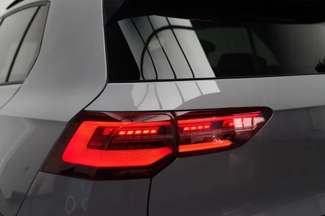 VW Golf – 13