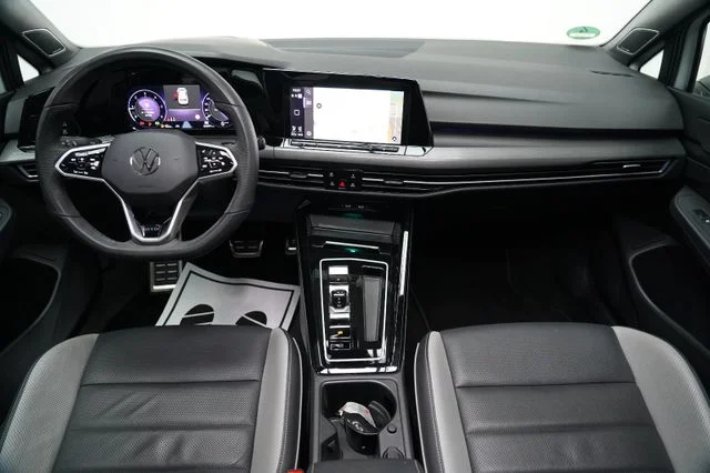 VW Golf – 20