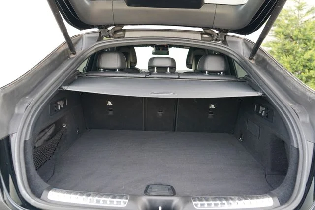 MERCEDES-BENZ GLC 300 – 30