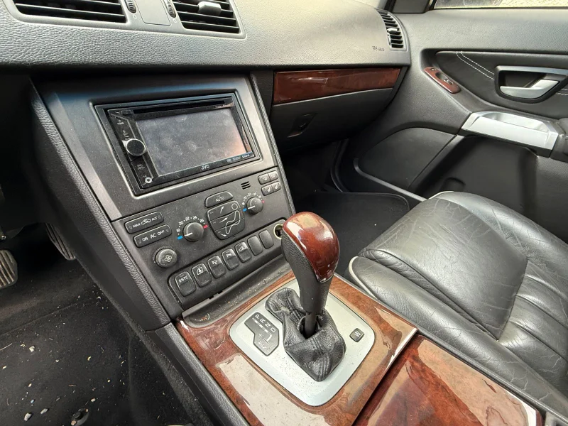 Volvo XC 90 – 13