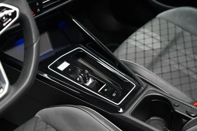 VW Golf – 18