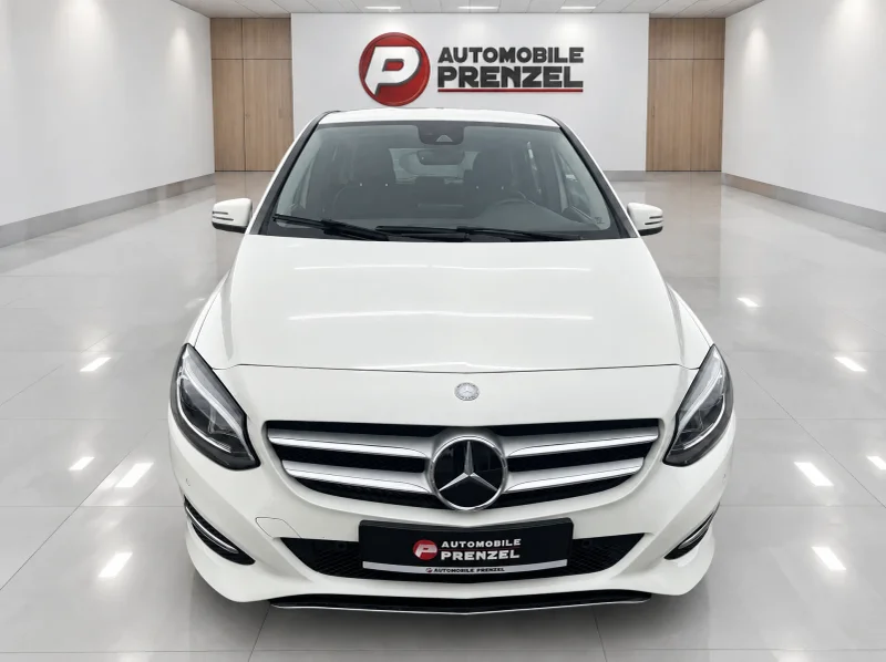 Mercedes-Benz B 220 – 8