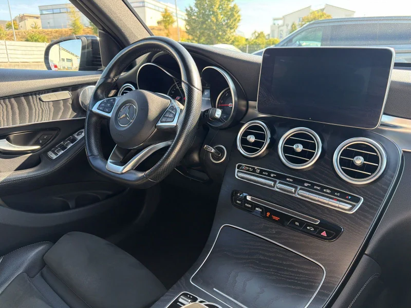 Mercedes-Benz GLC 350 – 12