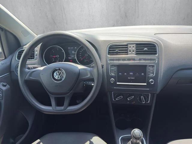 VW Polo – 14