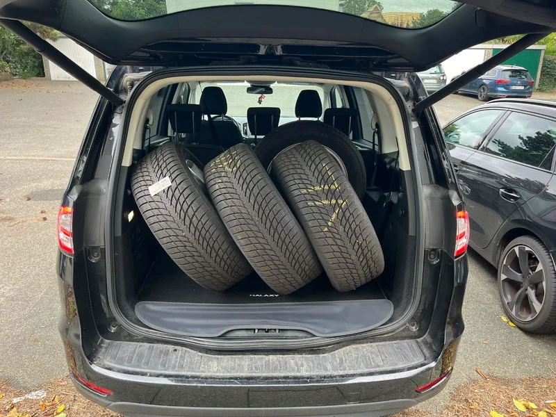 Ford Galaxy – 11