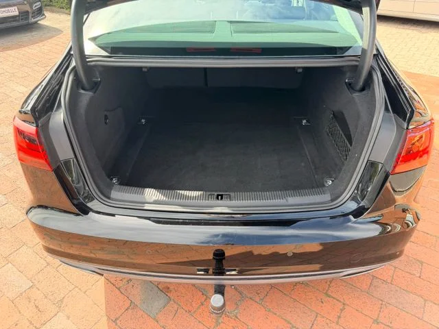 AUDI A6 – 7