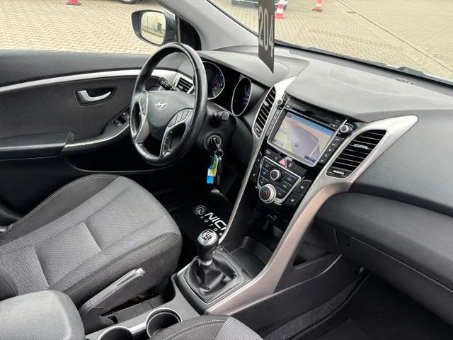 Hyundai i30 – 17