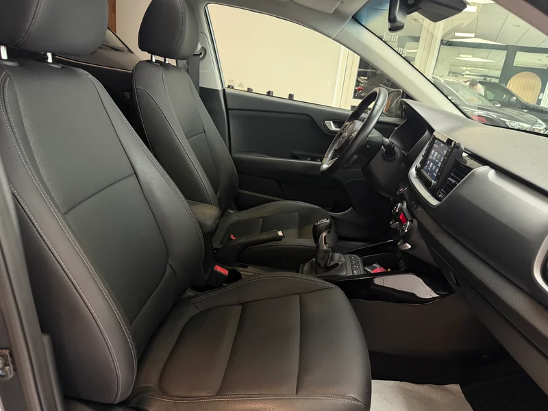 Kia Stonic – 22