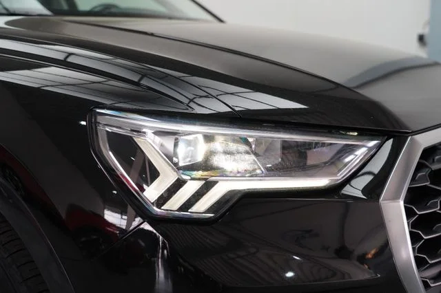 AUDI Q3 – 8