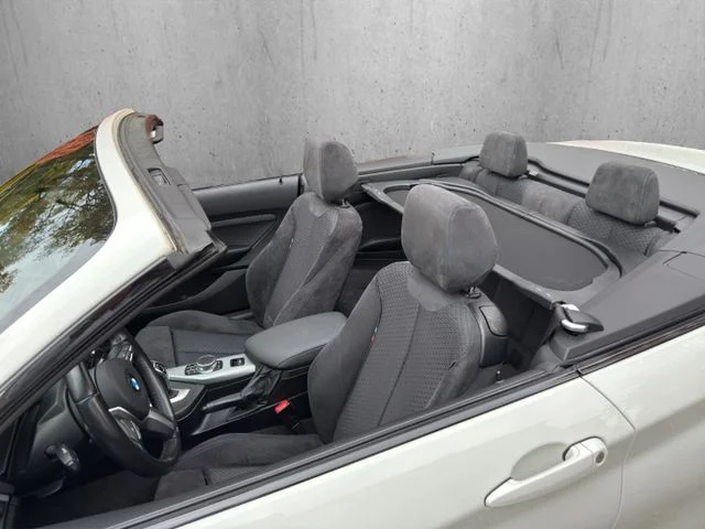 BMW 220 – 18