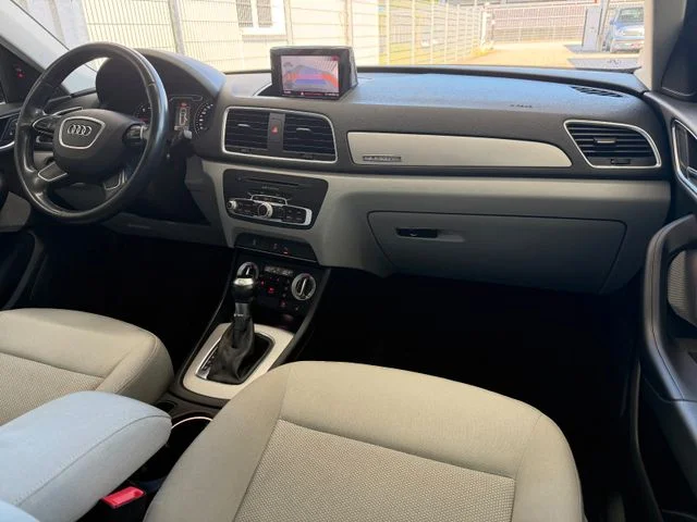 Audi Q3 – 17