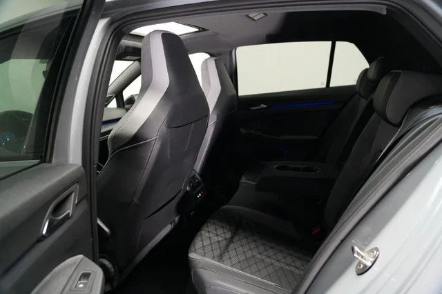 VW Golf – 17