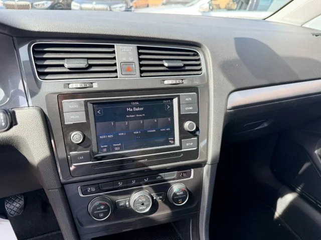 VW Golf – 17
