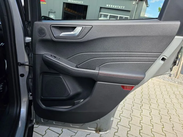 Ford Kuga – 26