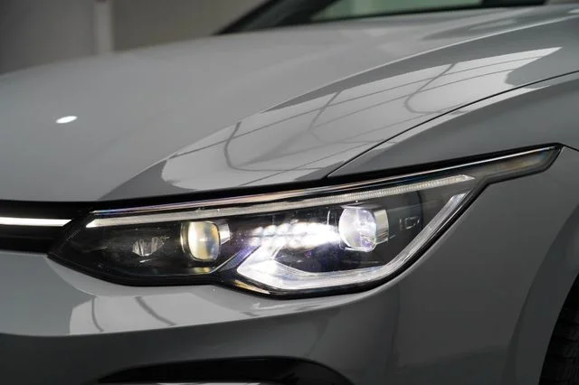 VW Golf – 11