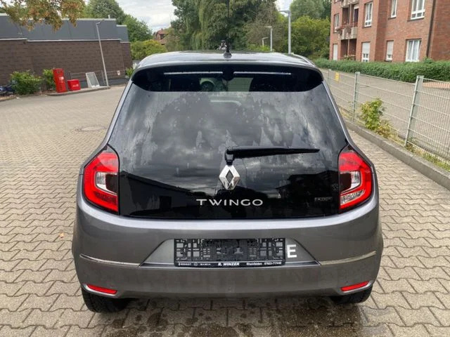 Renault Twingo – 8