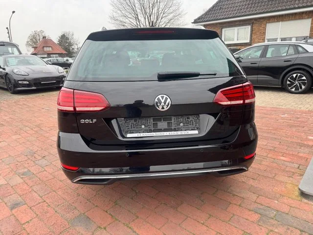 Volkswagen Golf – 4