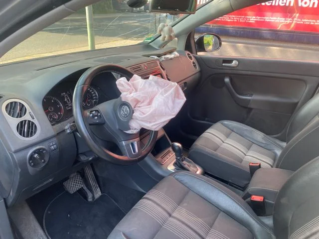 VW Golf – 15