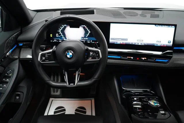 BMW 520 – 25