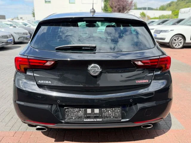 Opel Astra – 4