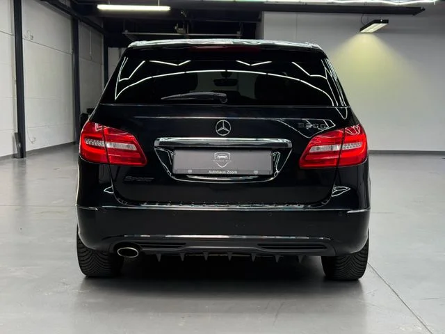 Mercedes-Benz B 180 – 8