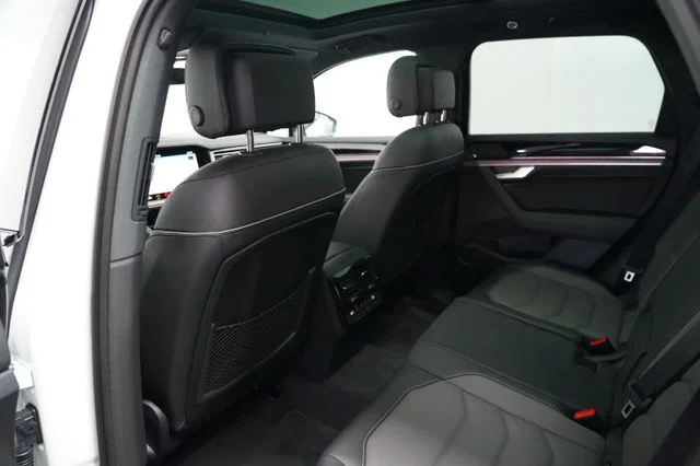 VW Touareg – 24