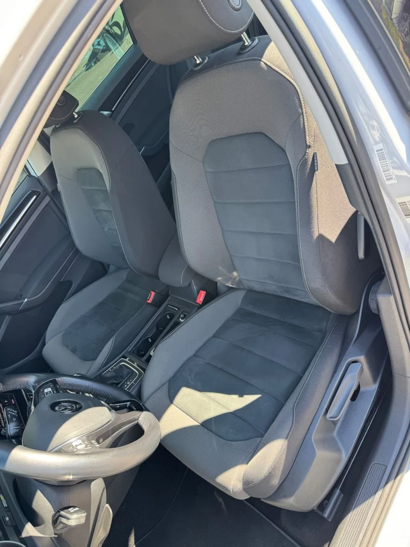 Volkswagen Golf – 23