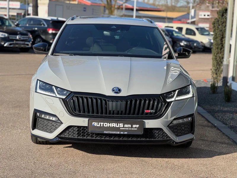 Škoda Octavia – 8