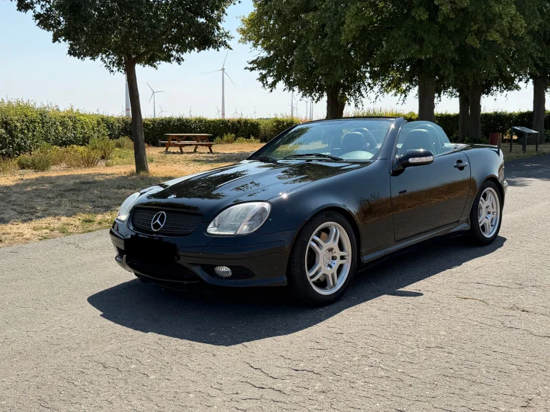 Mercedes-Benz SLK 32 AMG – 22