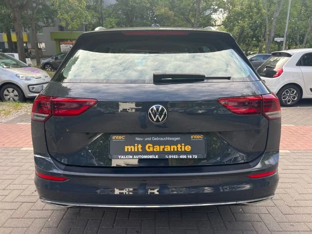 Volkswagen Golf – 6