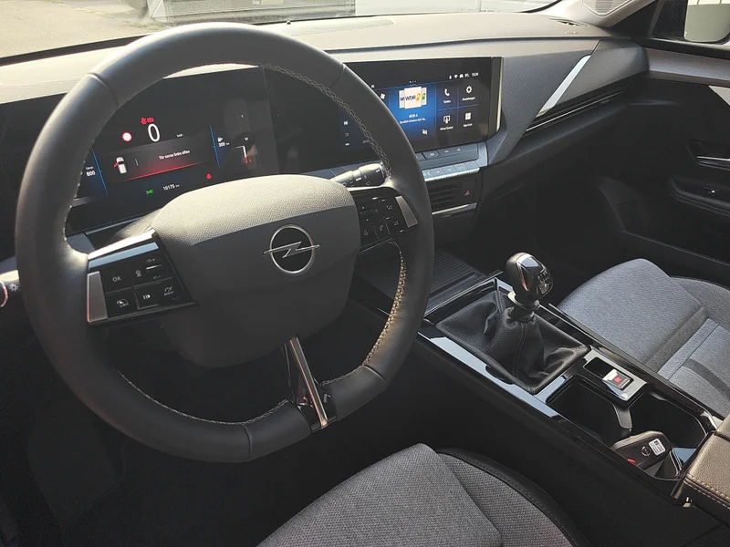 Opel Astra, 5-Türer, Elegance, 1.2 Turbo – 13