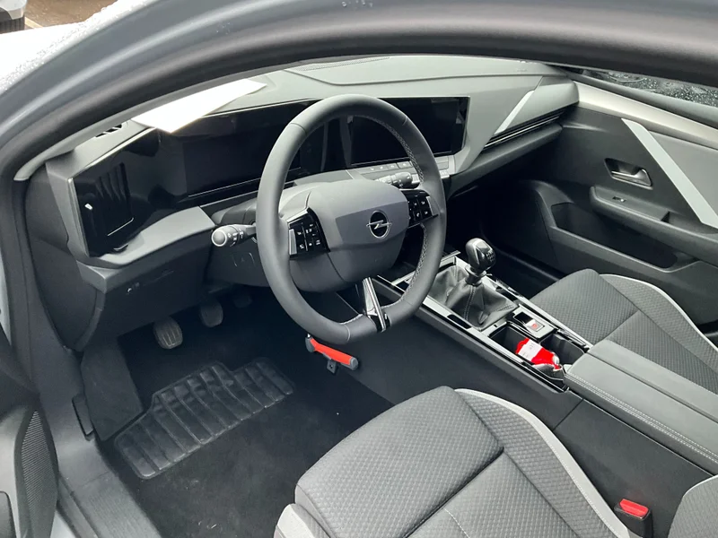 Opel Astra Sports Tourer 1.2 Turbo Business Edition – 5