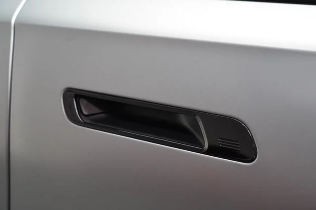 BMW 740 – 9