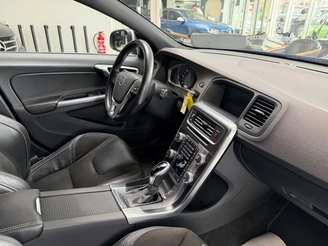 Volvo V60 – 15