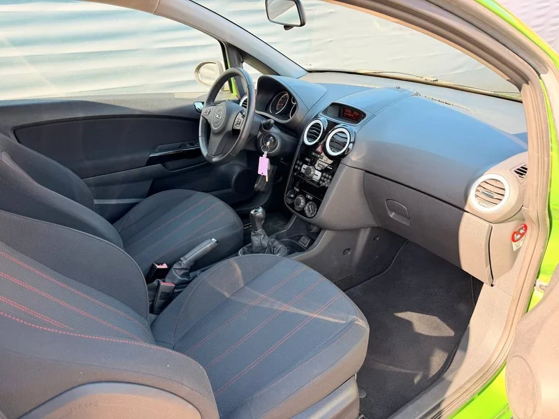 Opel Corsa D (2006-2014) – 14