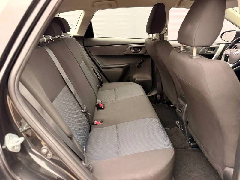 Toyota Auris II (2012-) – 18