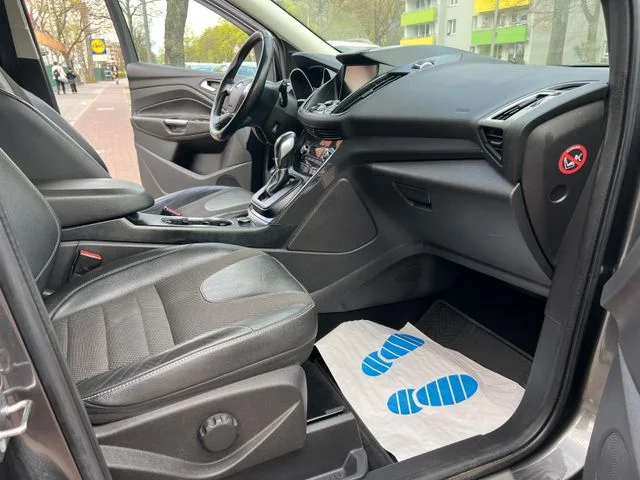 Ford Kuga – 10