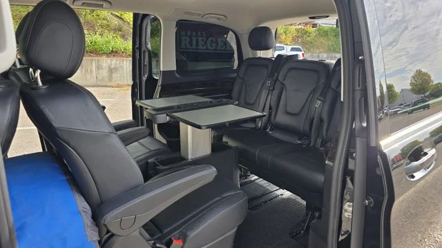 Mercedes-Benz V 220 – 19