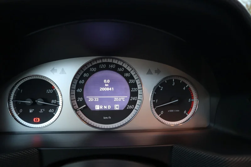 Mercedes-Benz GLK 320 – 26