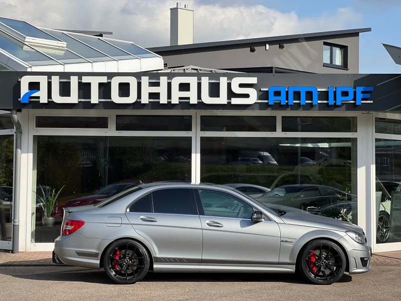 Mercedes-Benz C 63 AMG – 13