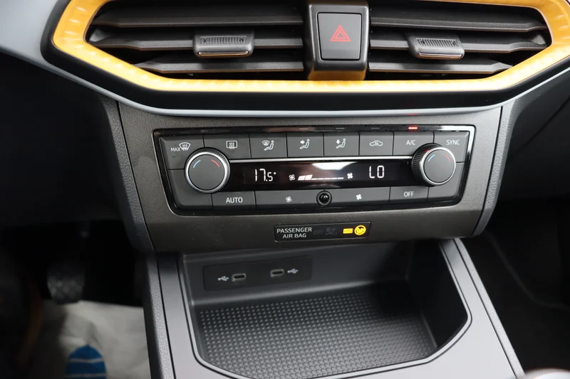 Seat Ibiza – 26