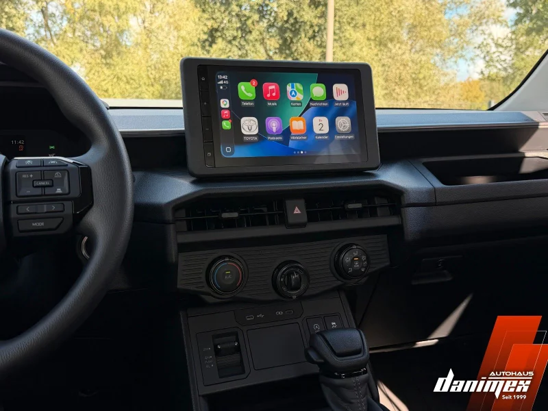 Toyota Hilux – 23