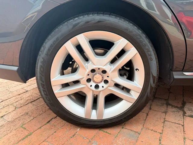 MERCEDES-BENZ ML 350 – 12